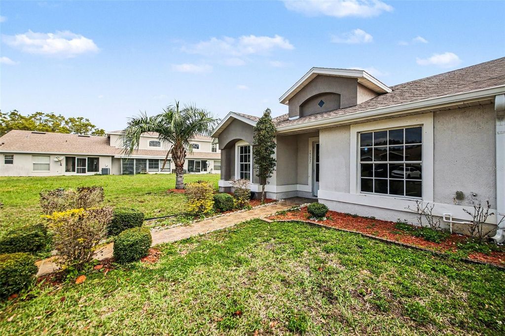 Photo of 14657 Laguna Beach Circle, Orlando, FL 32824 (MLS # O6406388)