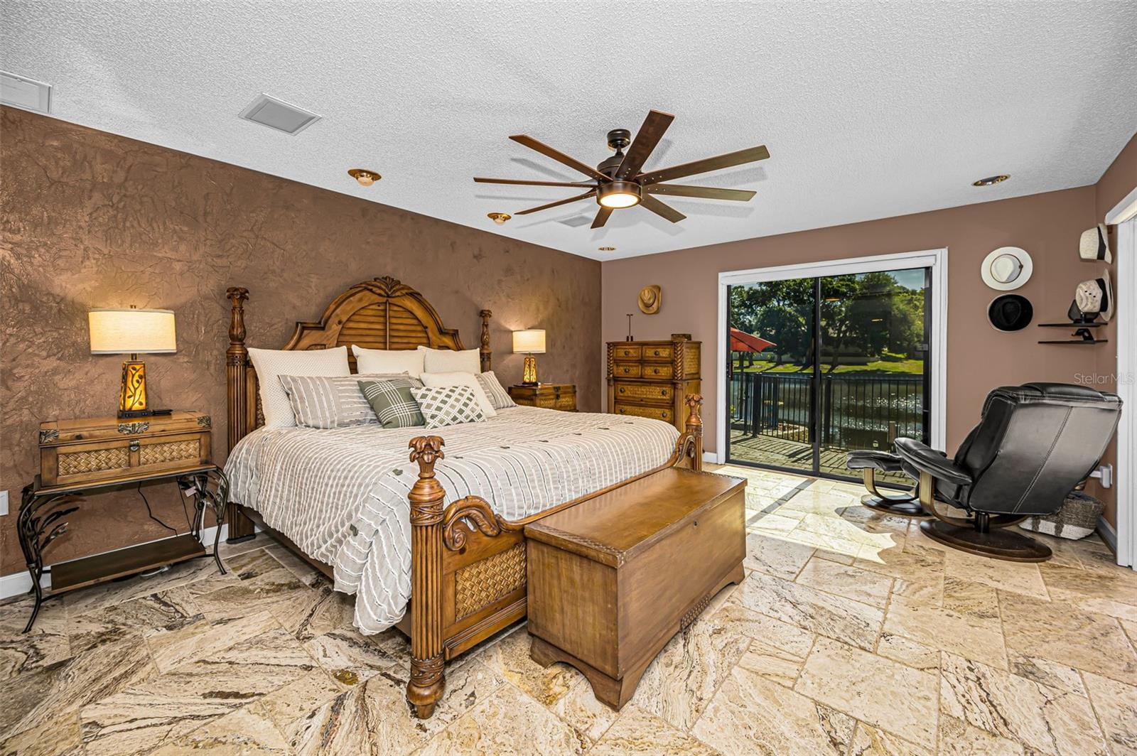 AUTUMN WOODS-UNIT II - Residential