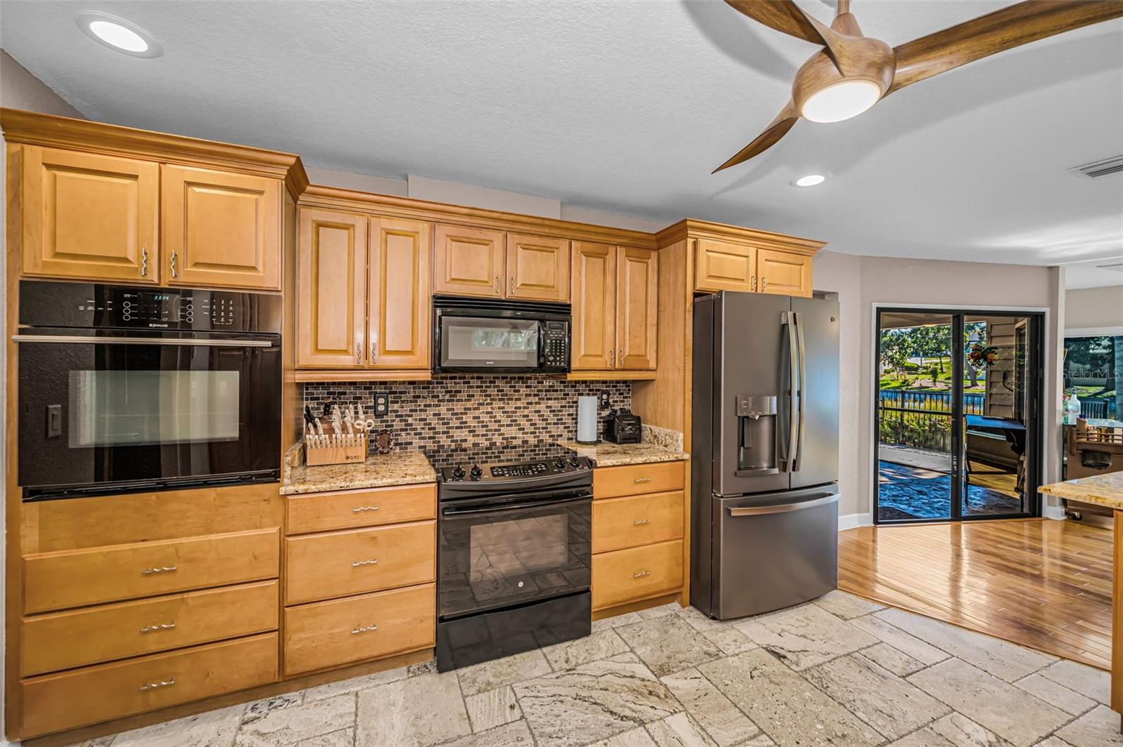 AUTUMN WOODS-UNIT II - Residential