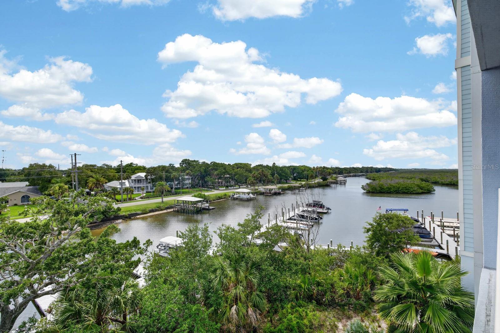 3 RIVERWALK DRIVE 405