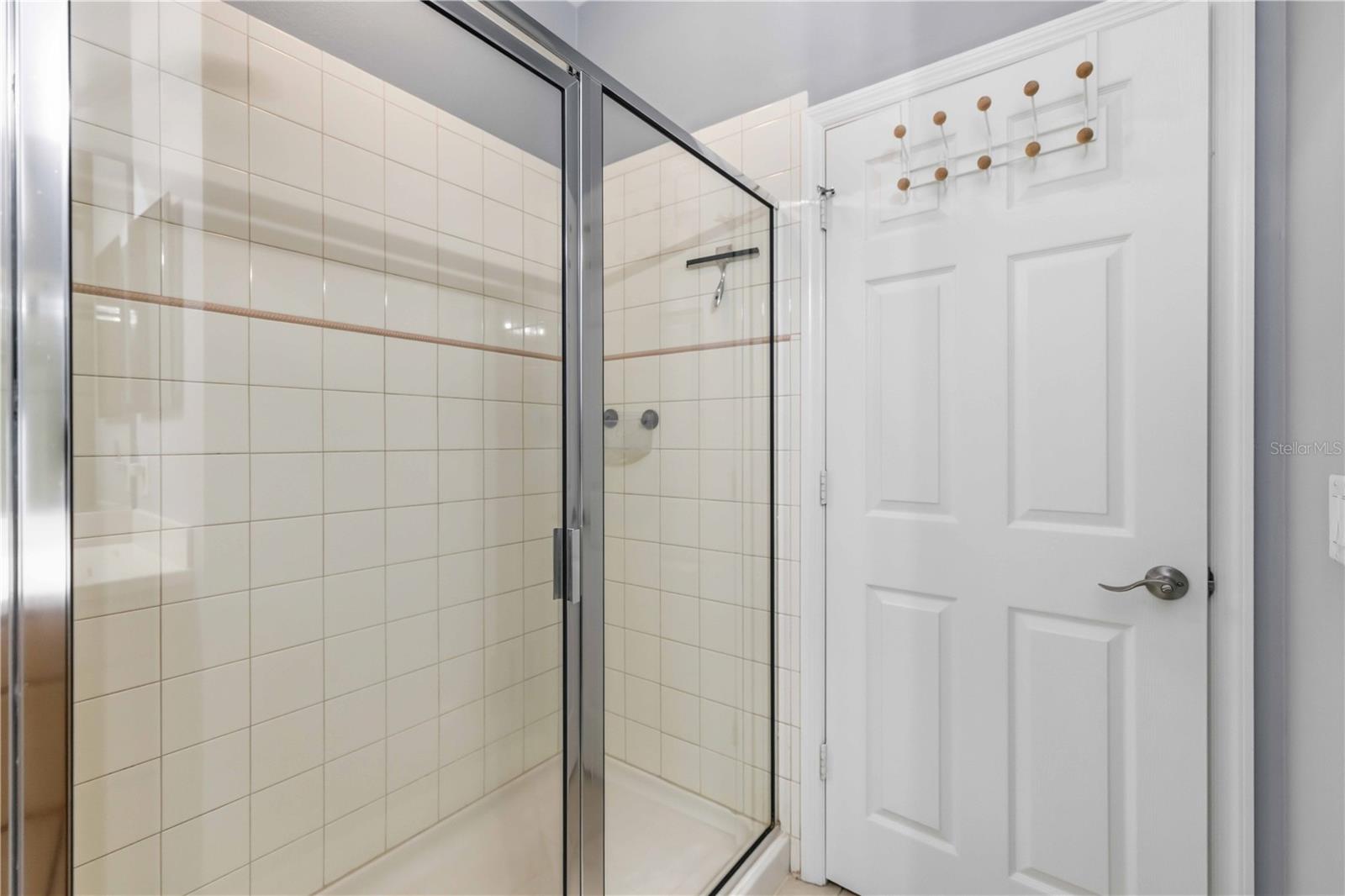 PALMA SOLA TRACE - Residential