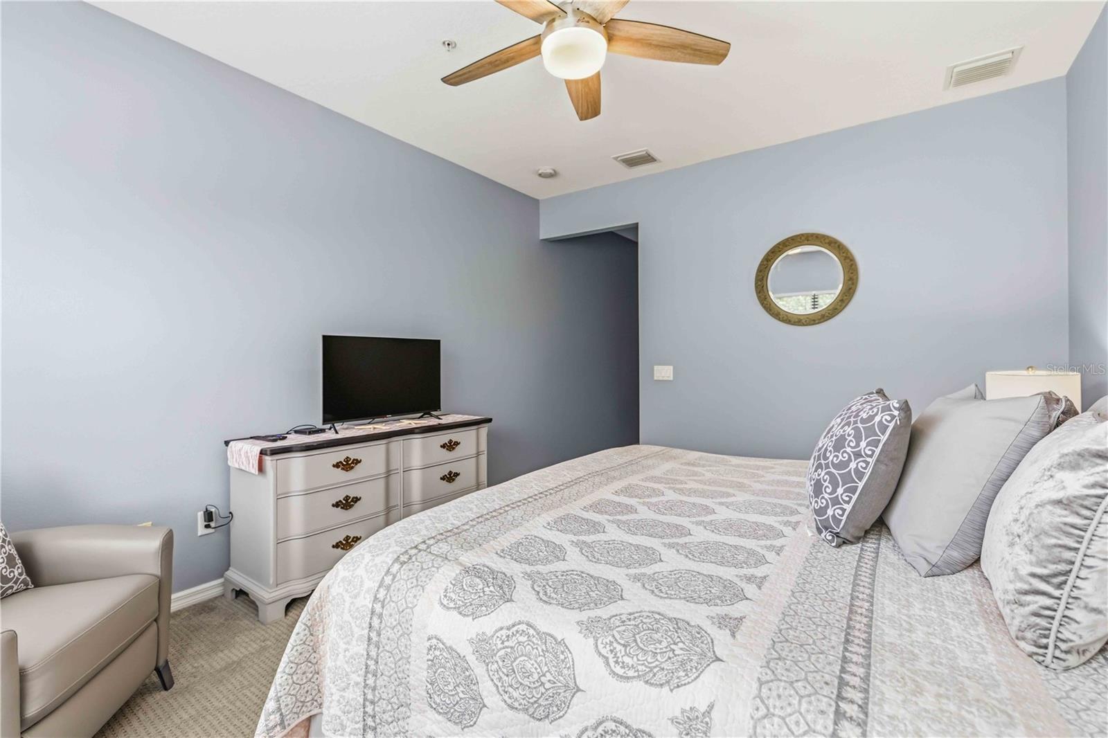 PALMA SOLA TRACE - Residential