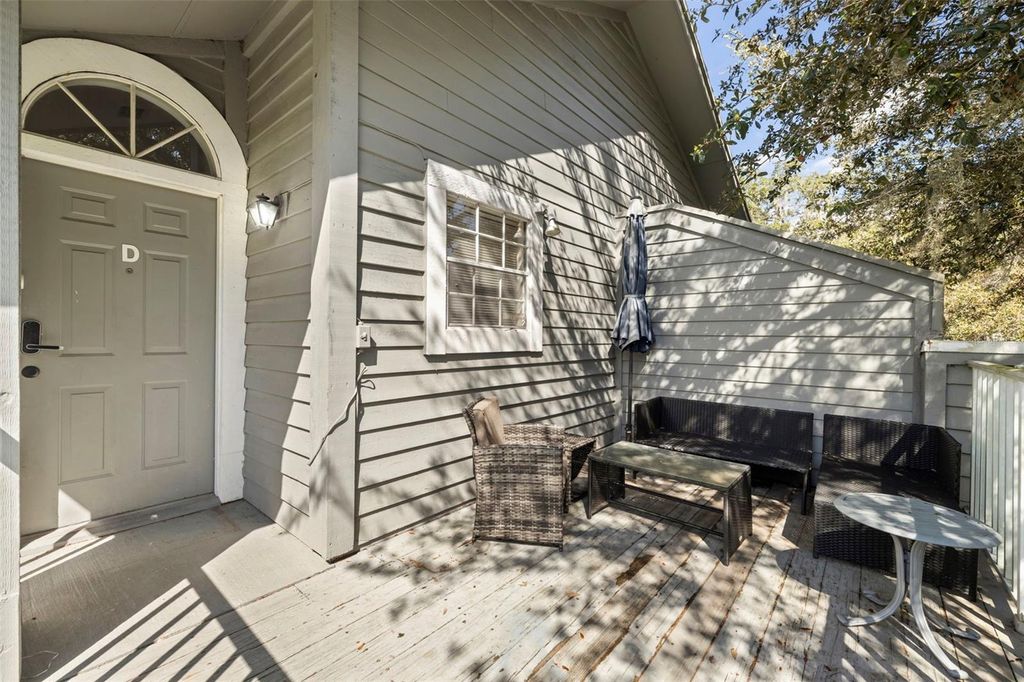 Photo of 6011 Laketree Lane #D, Temple Terrace, FL 33617 (MLS # O6353318)