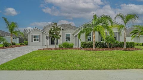 A home in PARRISH