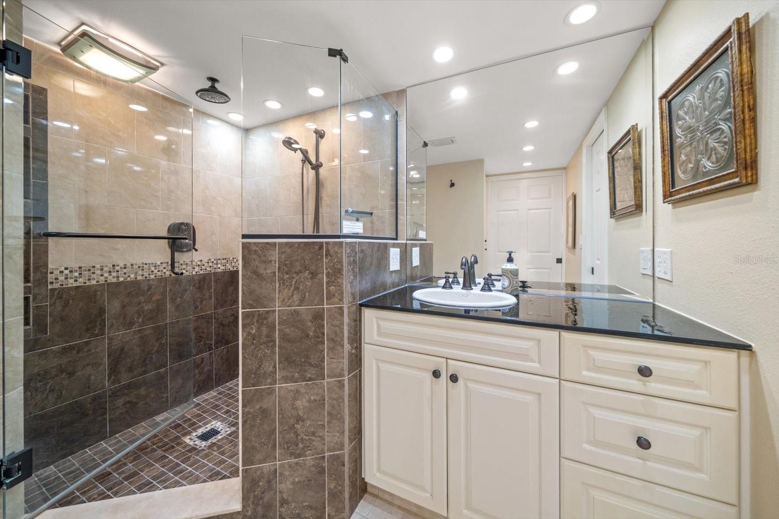 SEA CLUB OF INDIAN SHORES CONDO - Residential