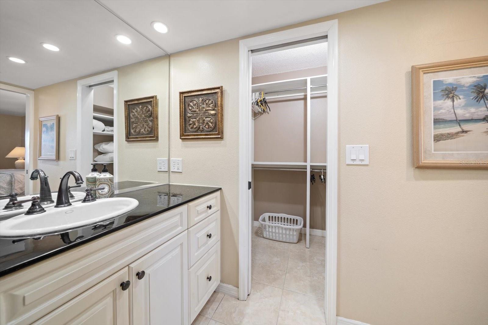 SEA CLUB OF INDIAN SHORES CONDO - Residential