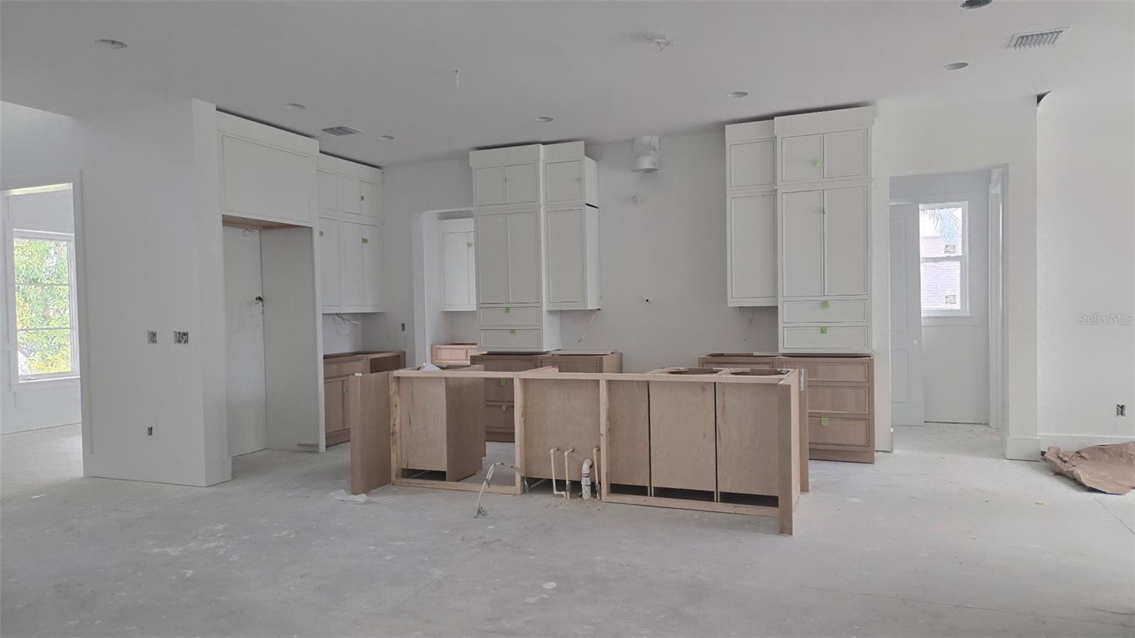 DAVIS ISLANDS REP OF PT O - Residential