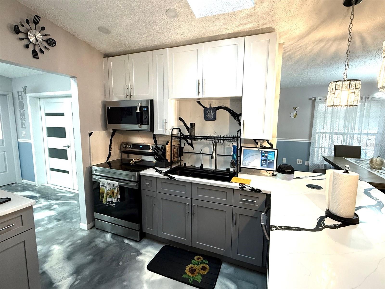 PORT CHARLOTTE SEC 021 - Residential Lease