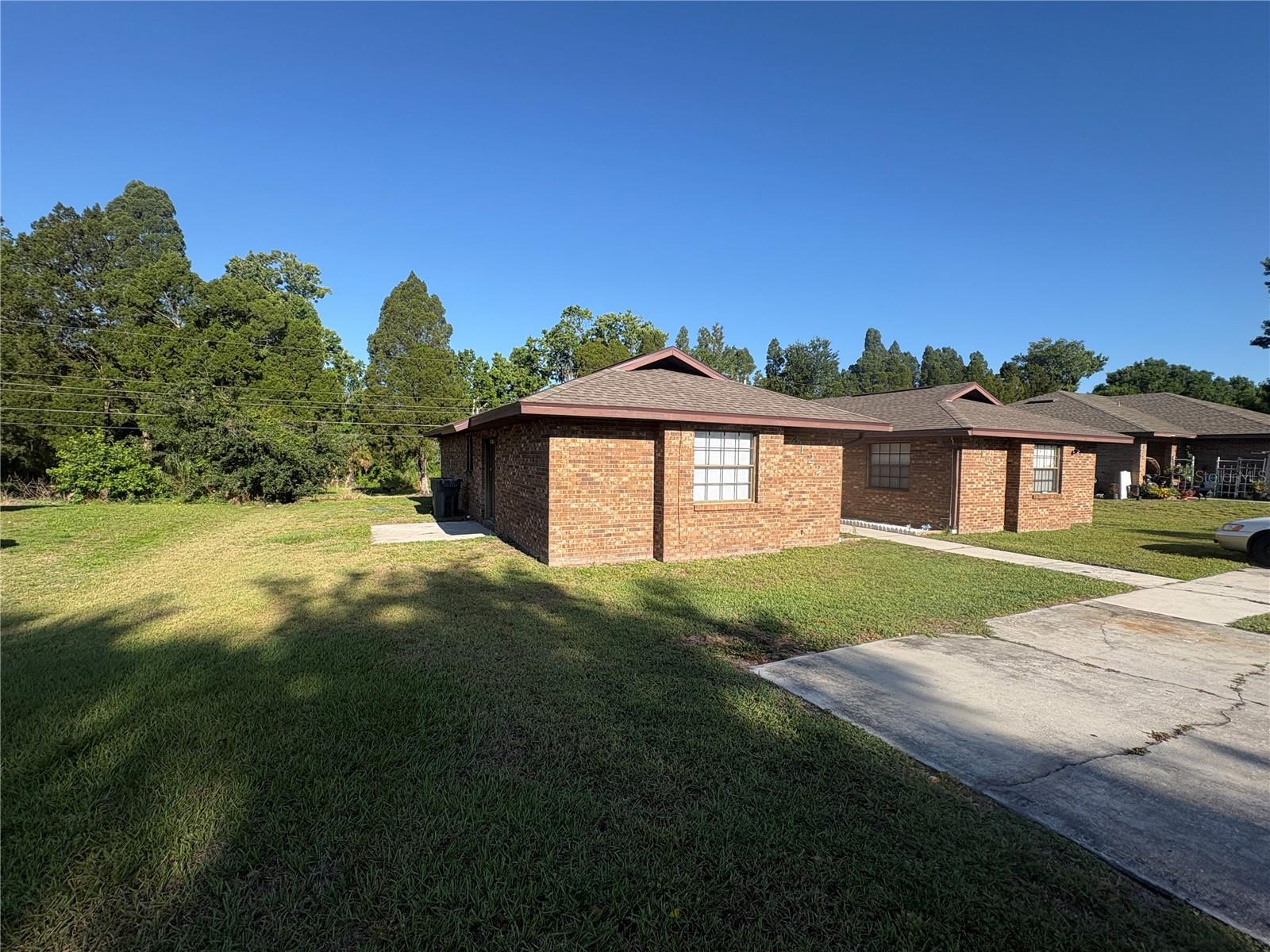 MIK-WES SUB - Residential Lease