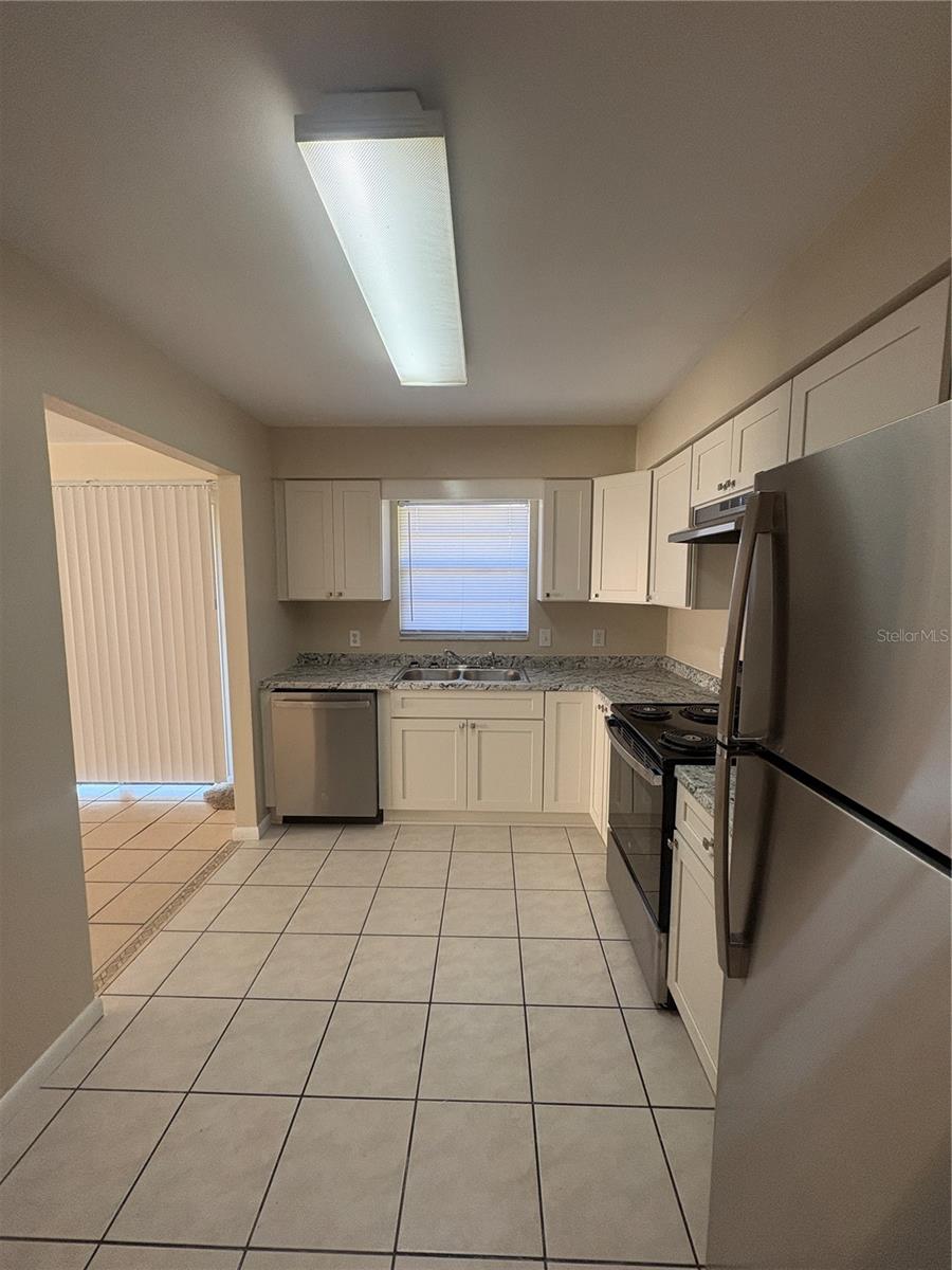MIK-WES SUB - Residential Lease