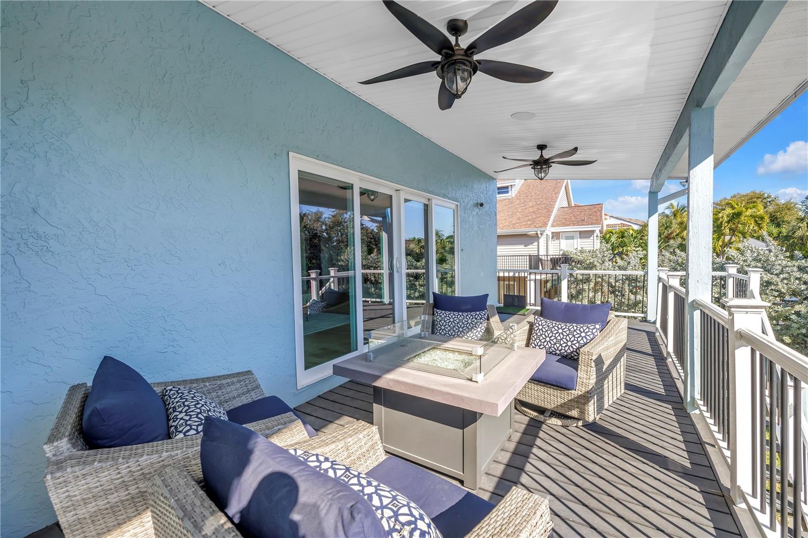 TIERRA VERDE UNIT 1 3RD REP - Residential