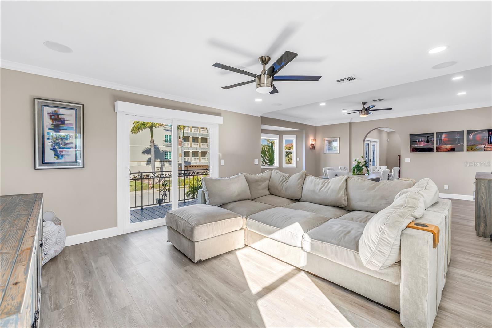 TIERRA VERDE UNIT 1 3RD REP - Residential