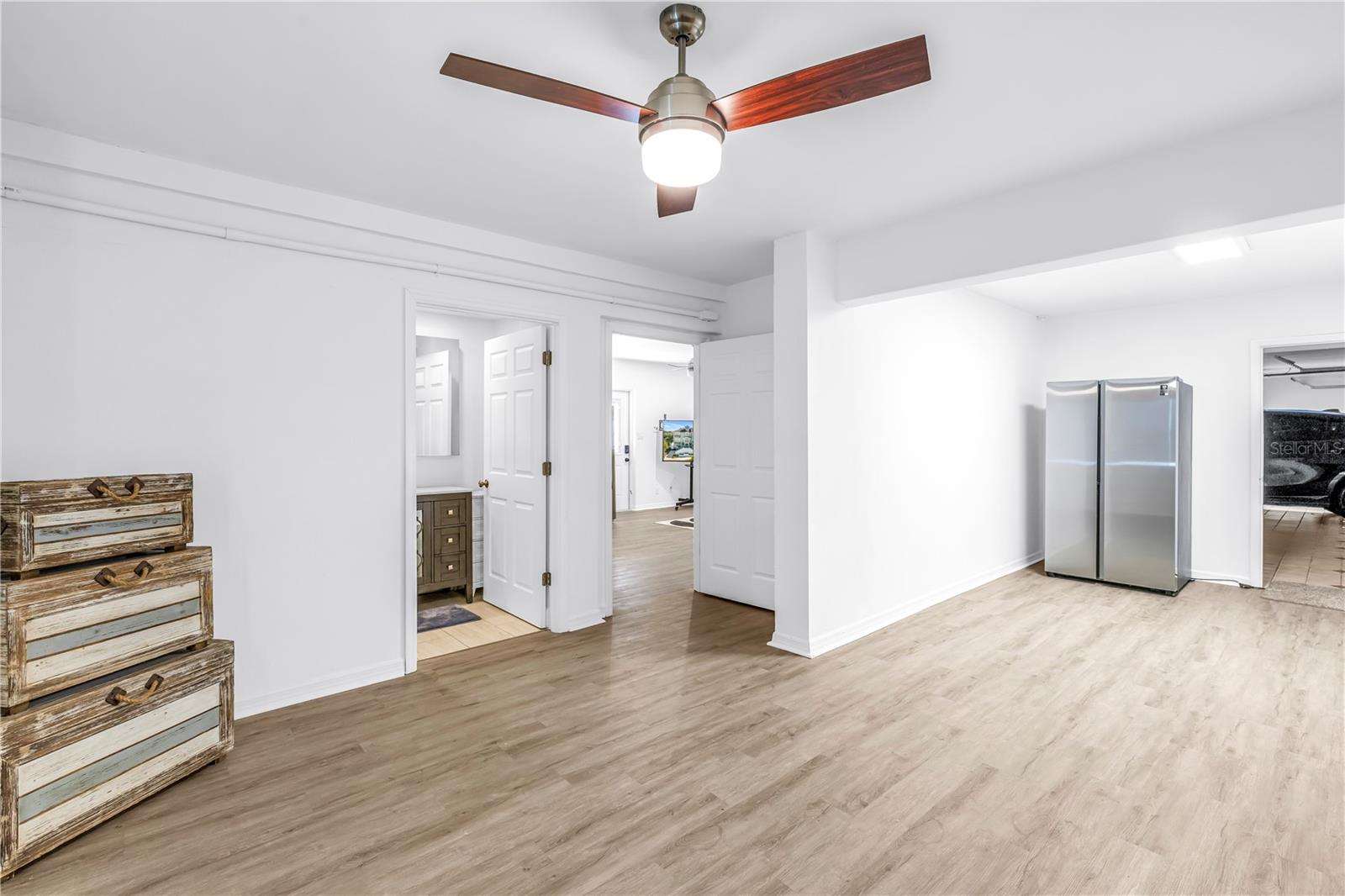 TIERRA VERDE UNIT 1 3RD REP - Residential