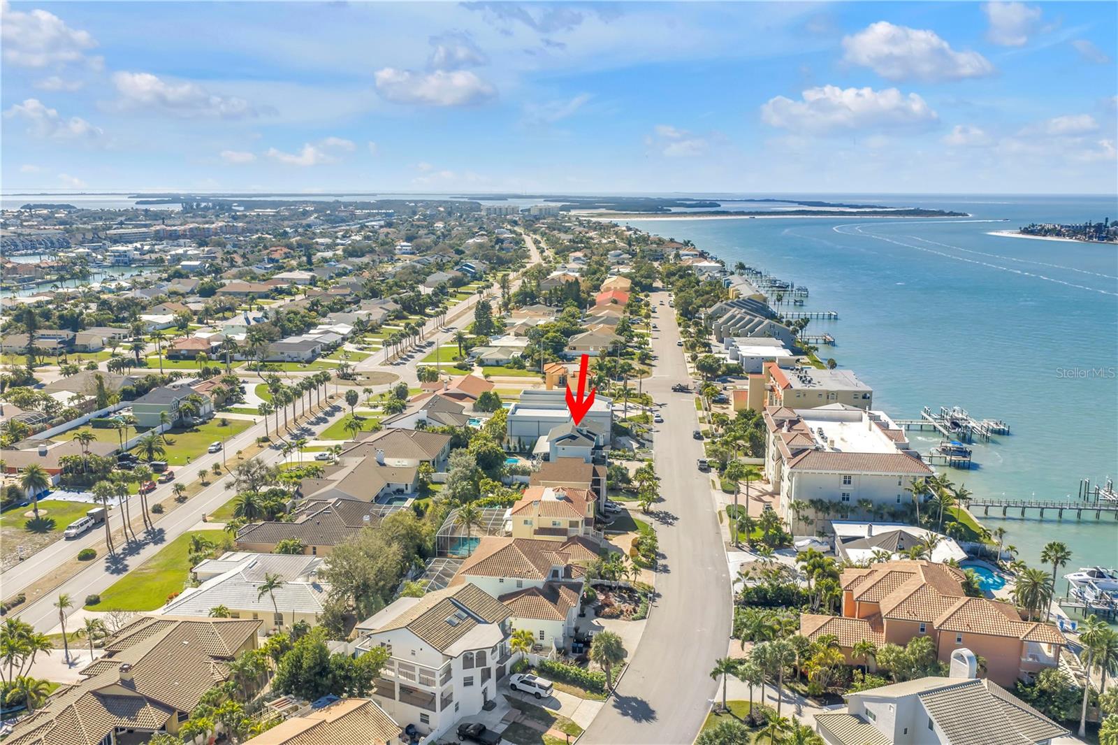 TIERRA VERDE UNIT 1 3RD REP - Residential