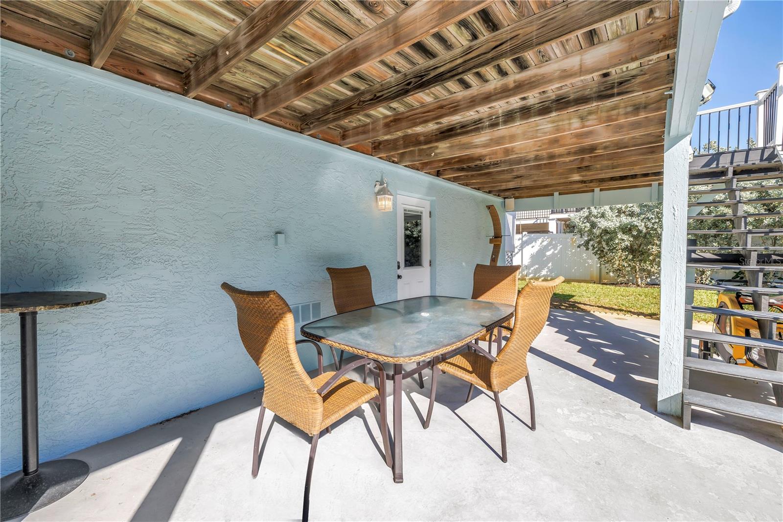 TIERRA VERDE UNIT 1 3RD REP - Residential