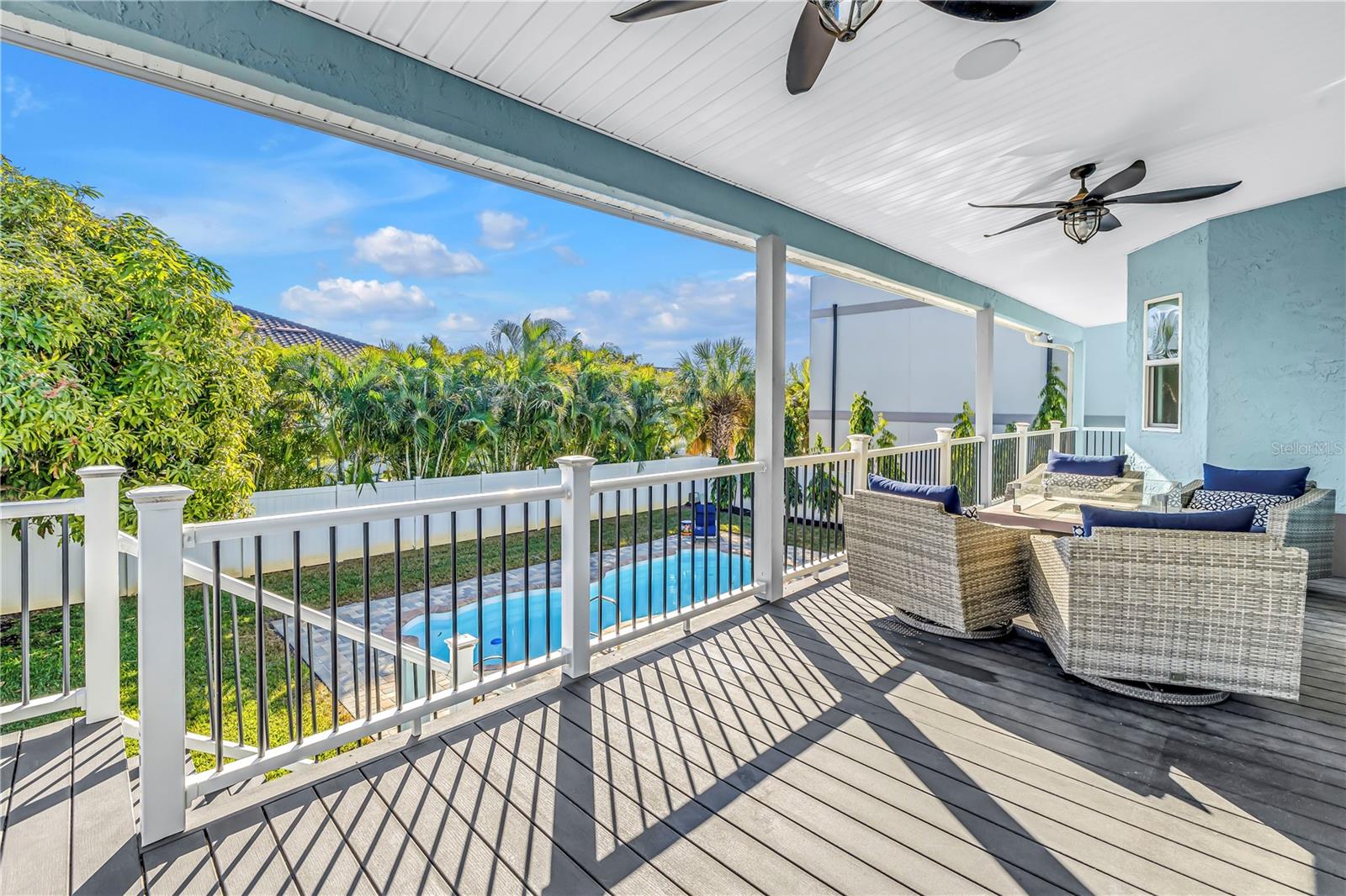 TIERRA VERDE UNIT 1 3RD REP - Residential