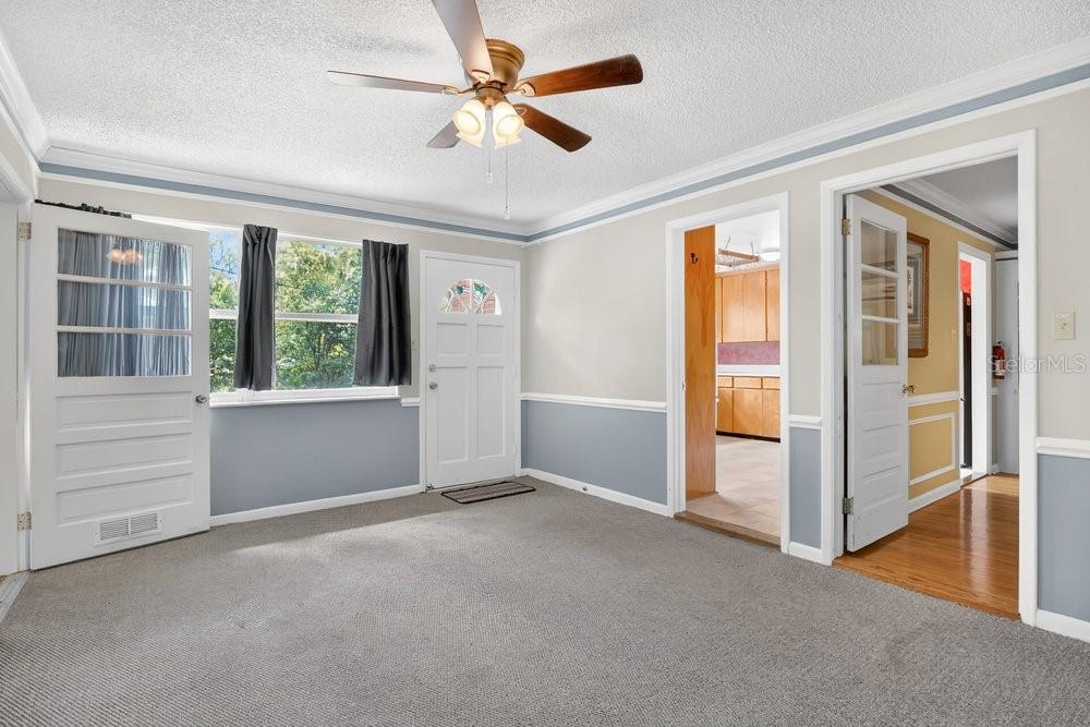 ROCK SPGS - Residential