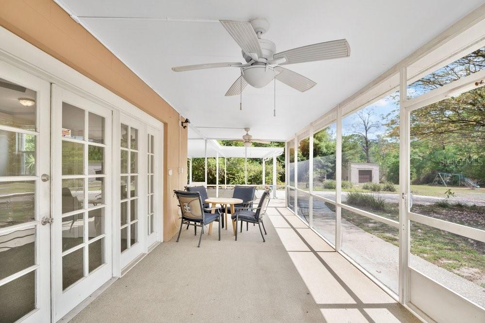 ROCK SPGS - Residential