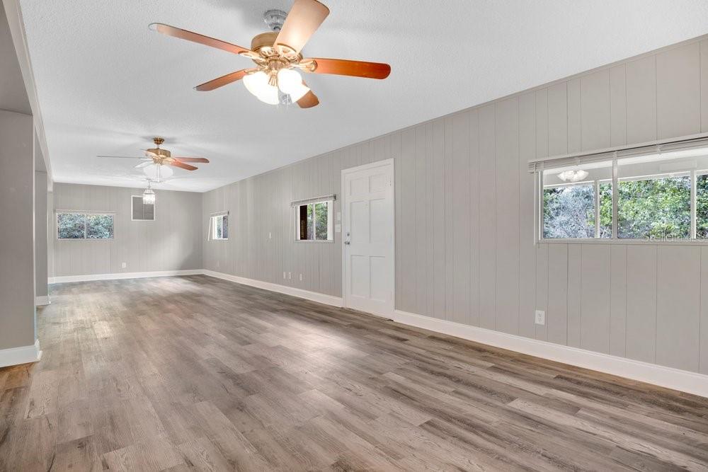 ROCK SPGS - Residential