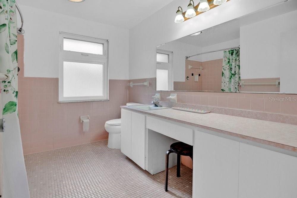 ROCK SPGS - Residential