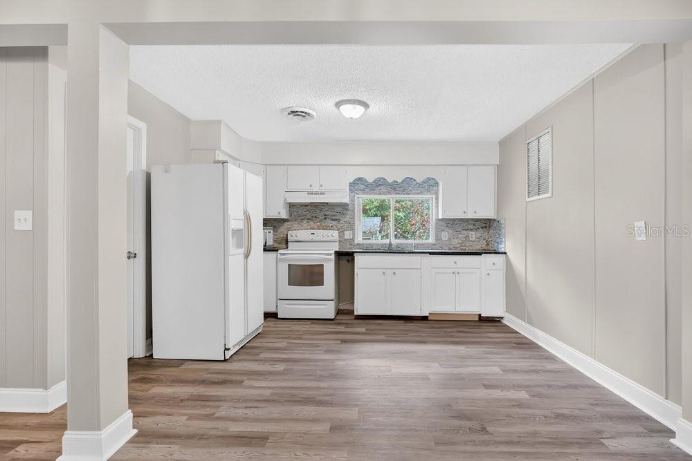 ROCK SPGS - Residential