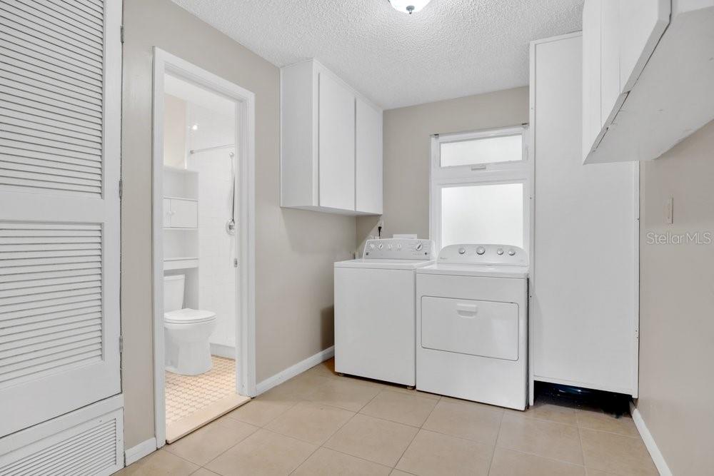 ROCK SPGS - Residential