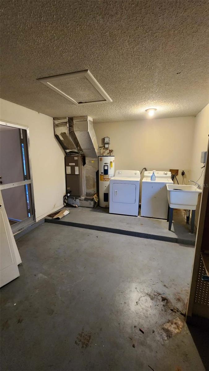 SILVER SPGS SHORES UN 43 - Residential