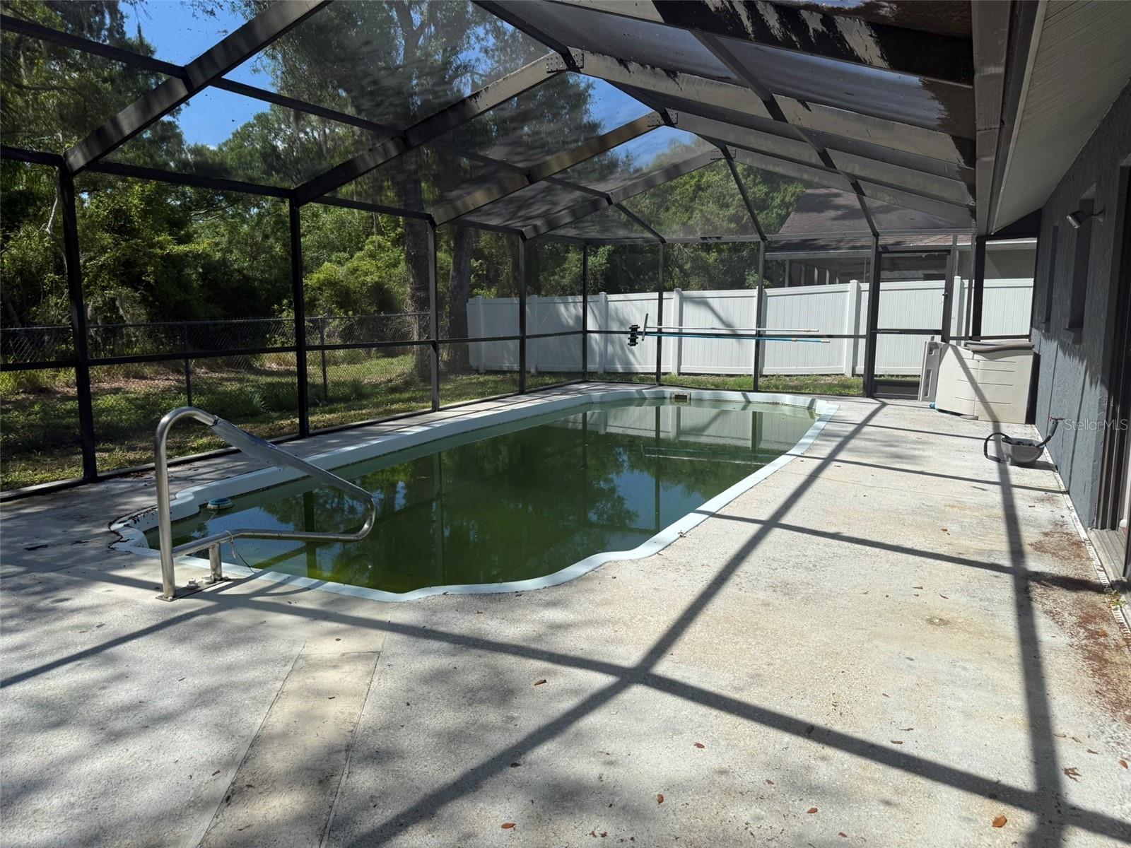 SPRING OAKS - Residential