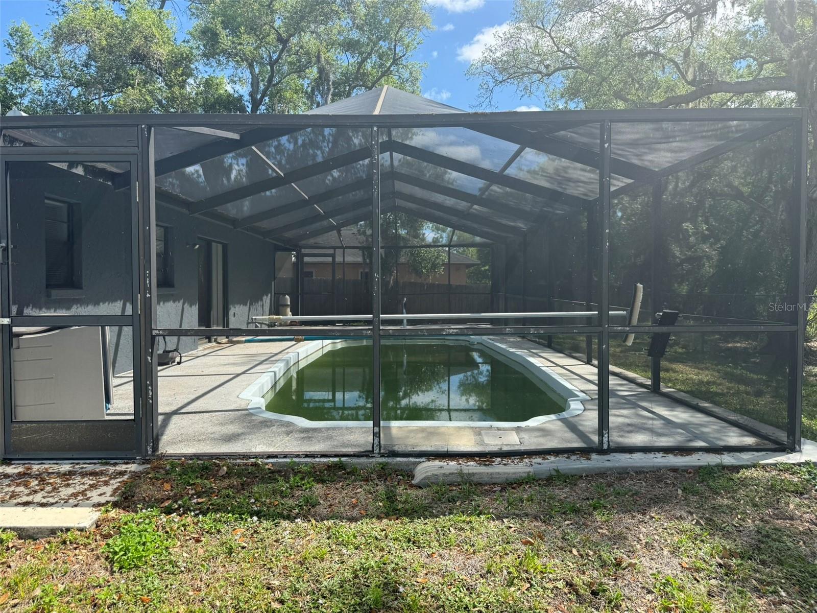 SPRING OAKS - Residential