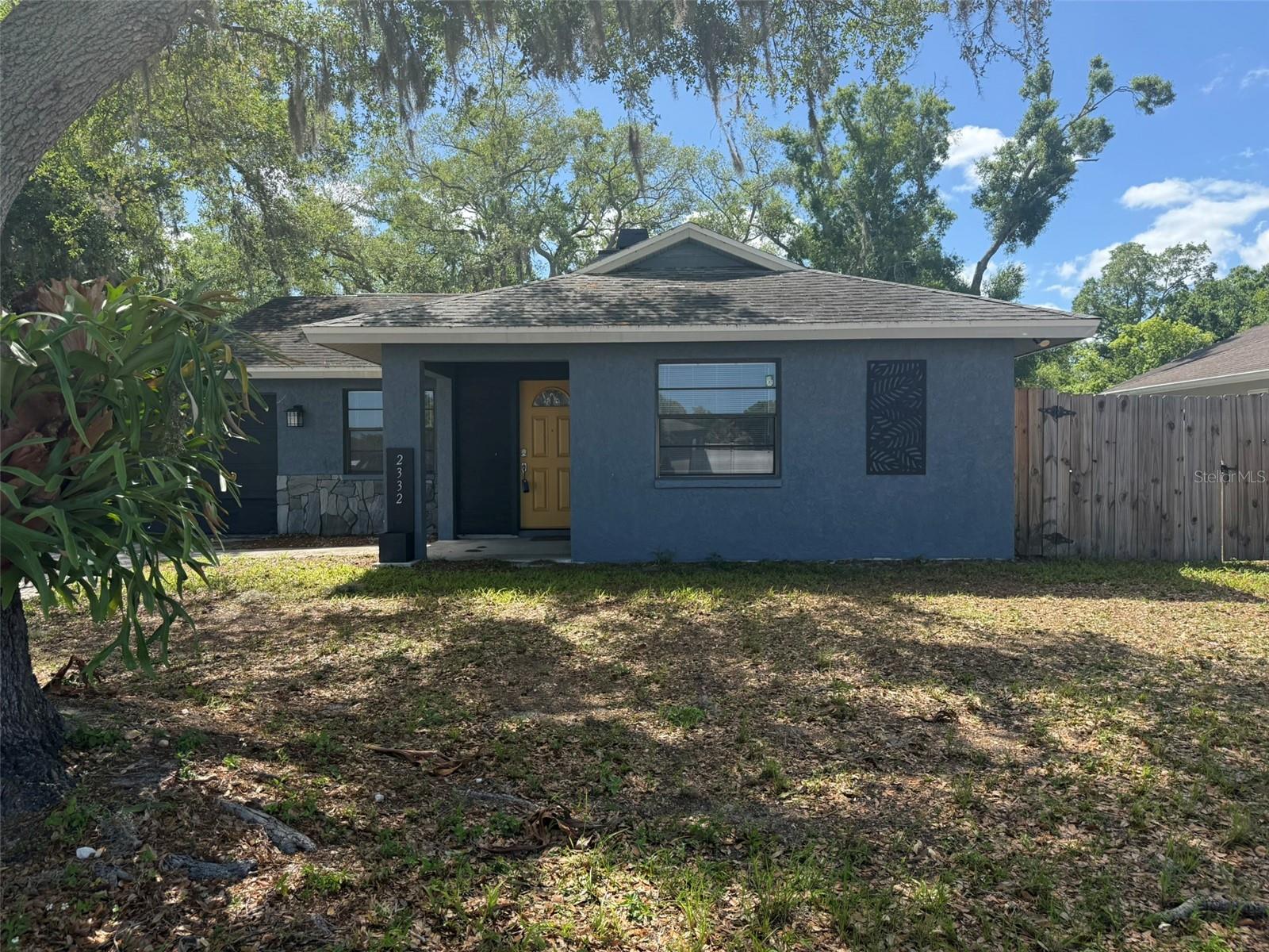 SPRING OAKS - Residential