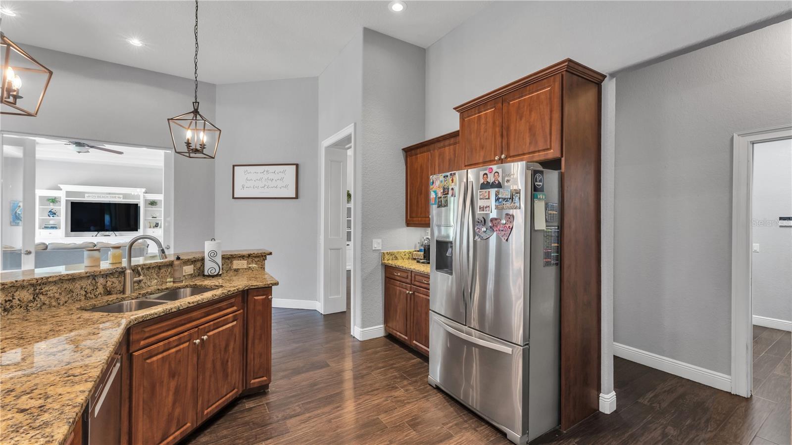 BROOKSIDE BLUFF - Residential