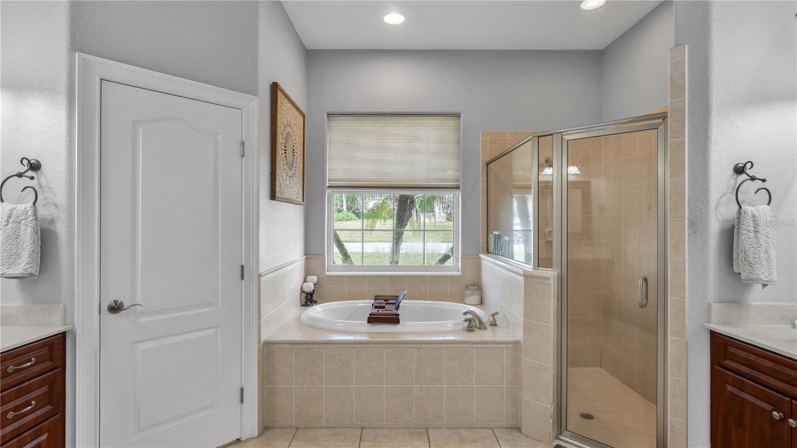 BROOKSIDE BLUFF - Residential