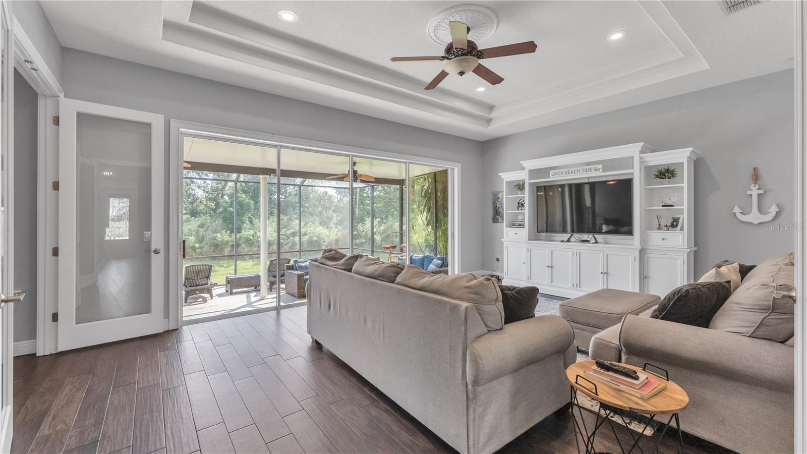 BROOKSIDE BLUFF - Residential