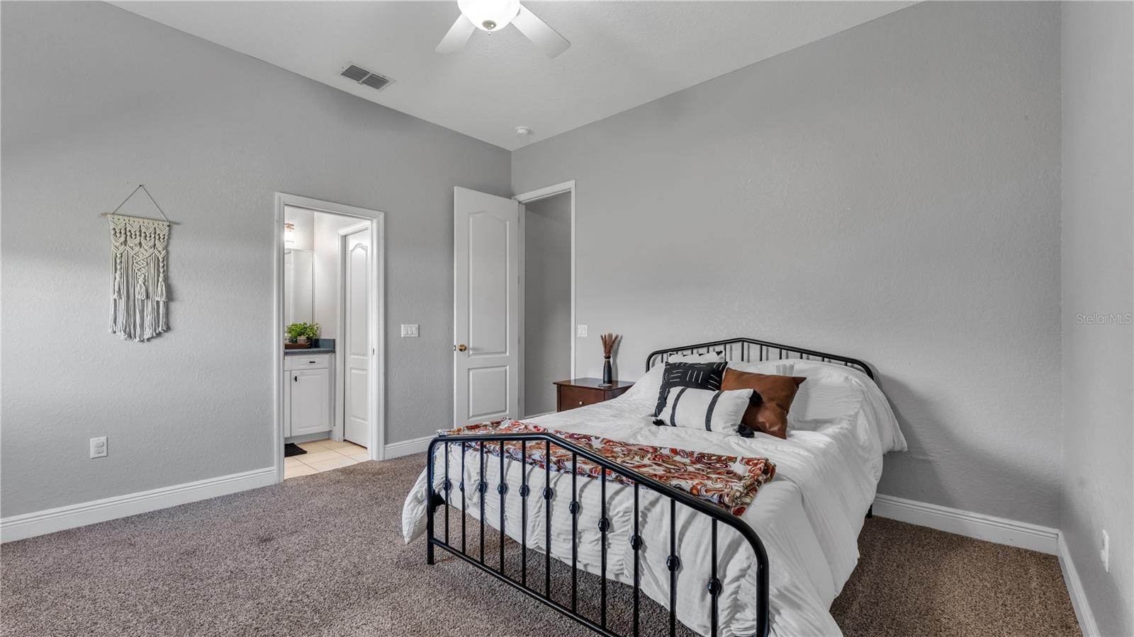 BROOKSIDE BLUFF - Residential