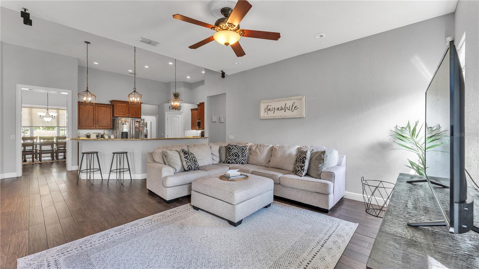 BROOKSIDE BLUFF - Residential