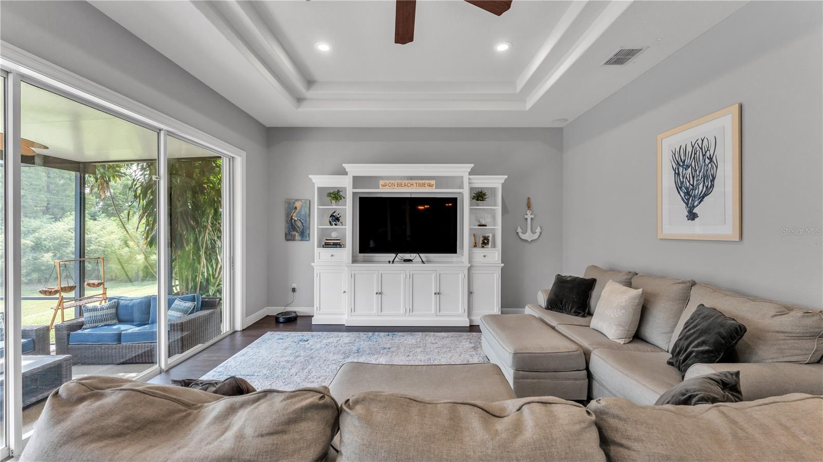 BROOKSIDE BLUFF - Residential