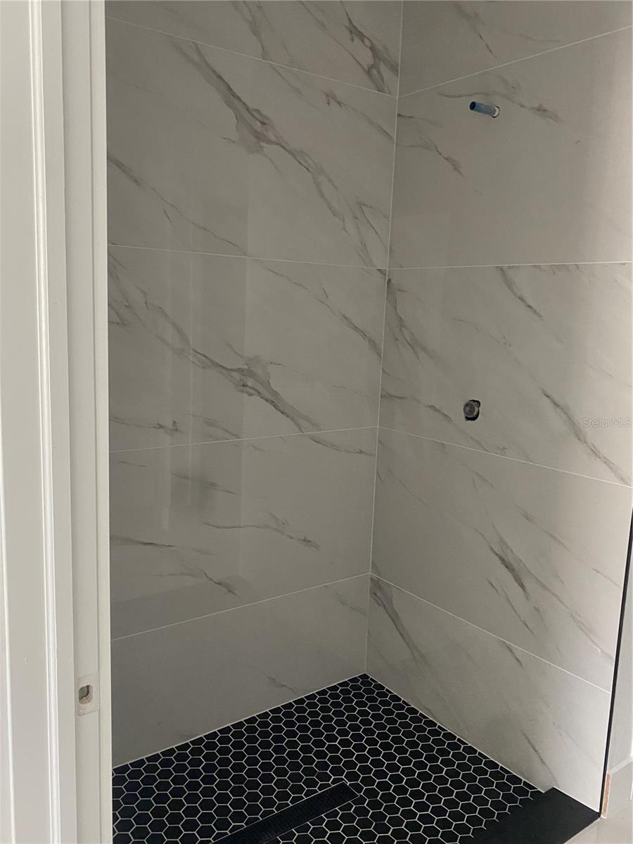 5213 - DELTONA LAKES UNIT 32 - Residential