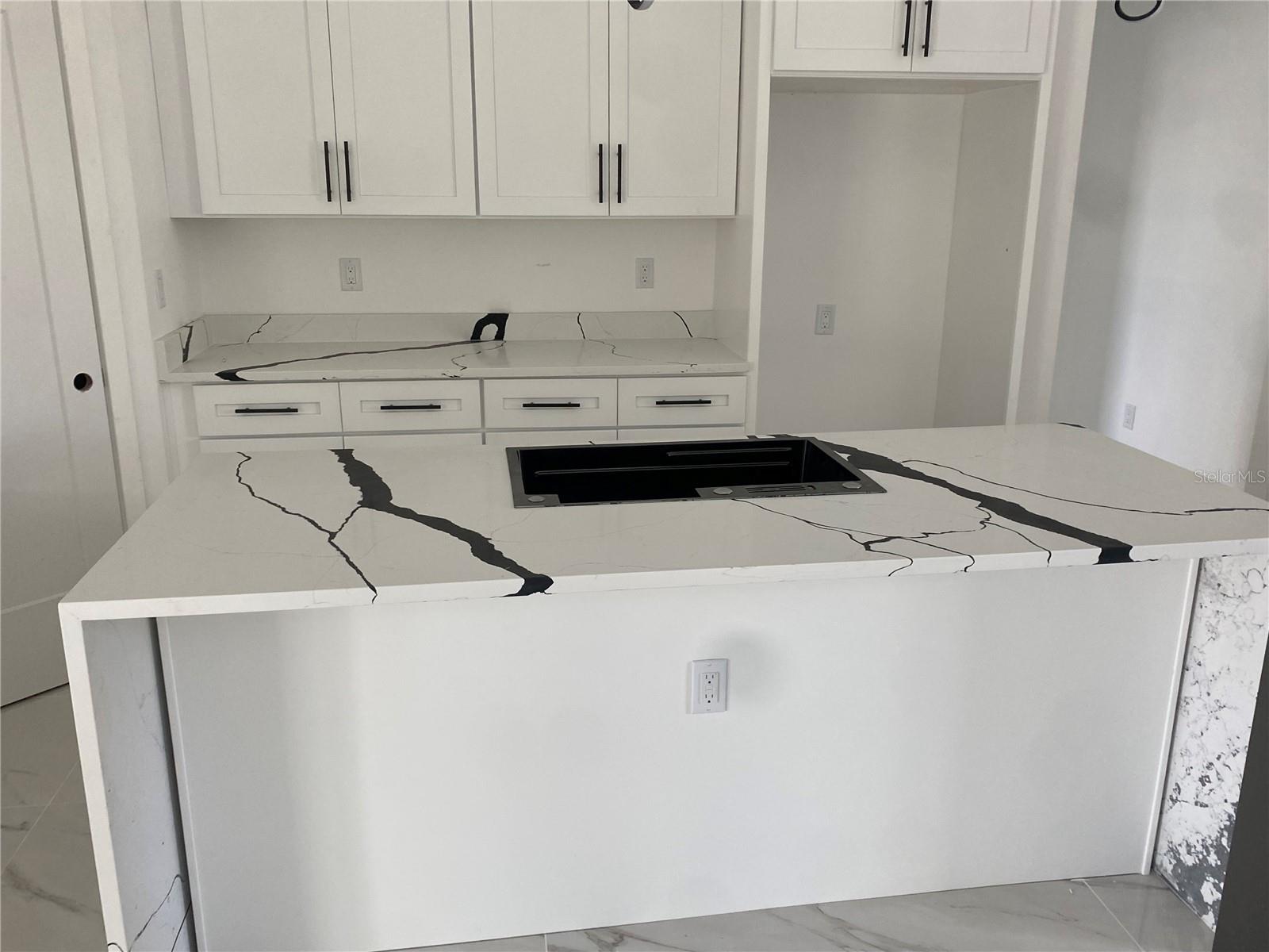 5213 - DELTONA LAKES UNIT 32 - Residential