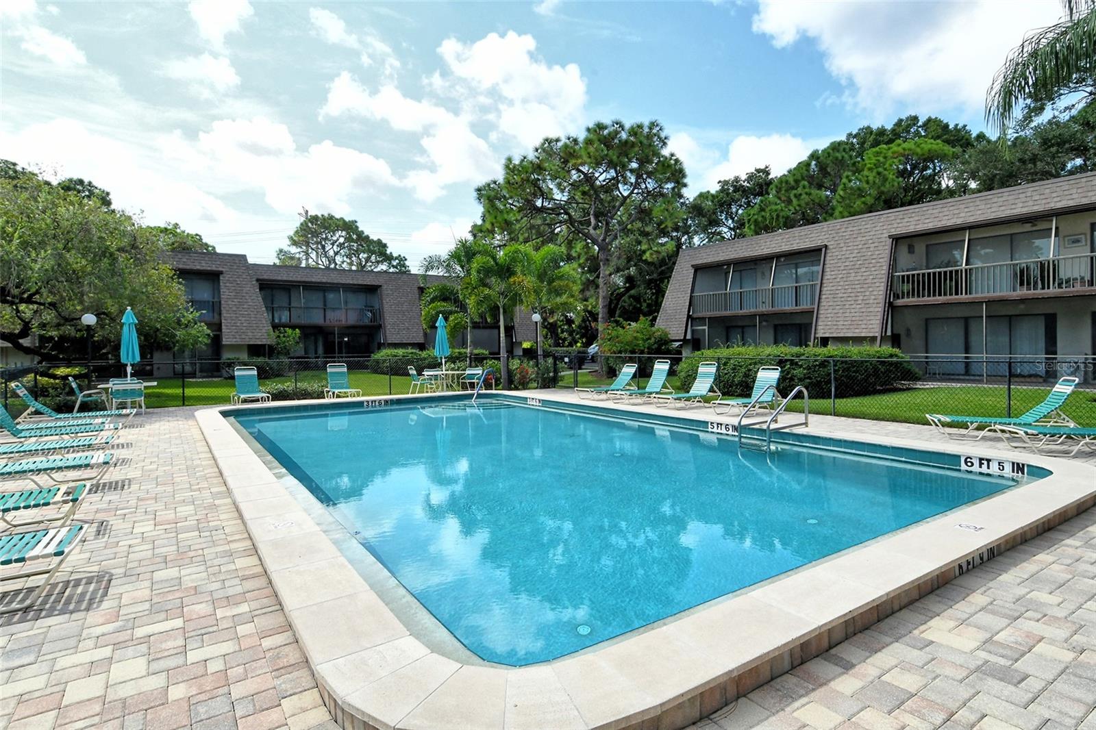 PINEBROOK HOLLOW - Residential Lease