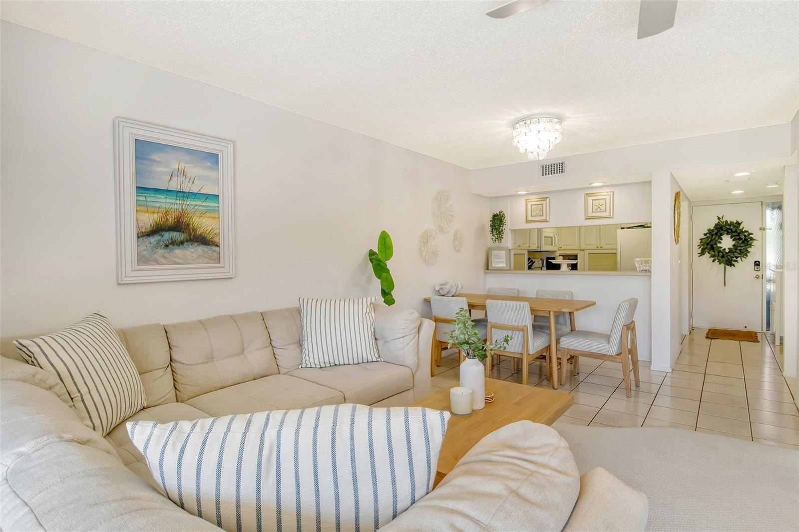 PINEBROOK HOLLOW - Residential Lease