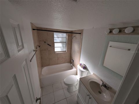 Tiny photo for 2564 SE 15th Avenue #E, Ocala, FL 34471 (MLS # OM715848)