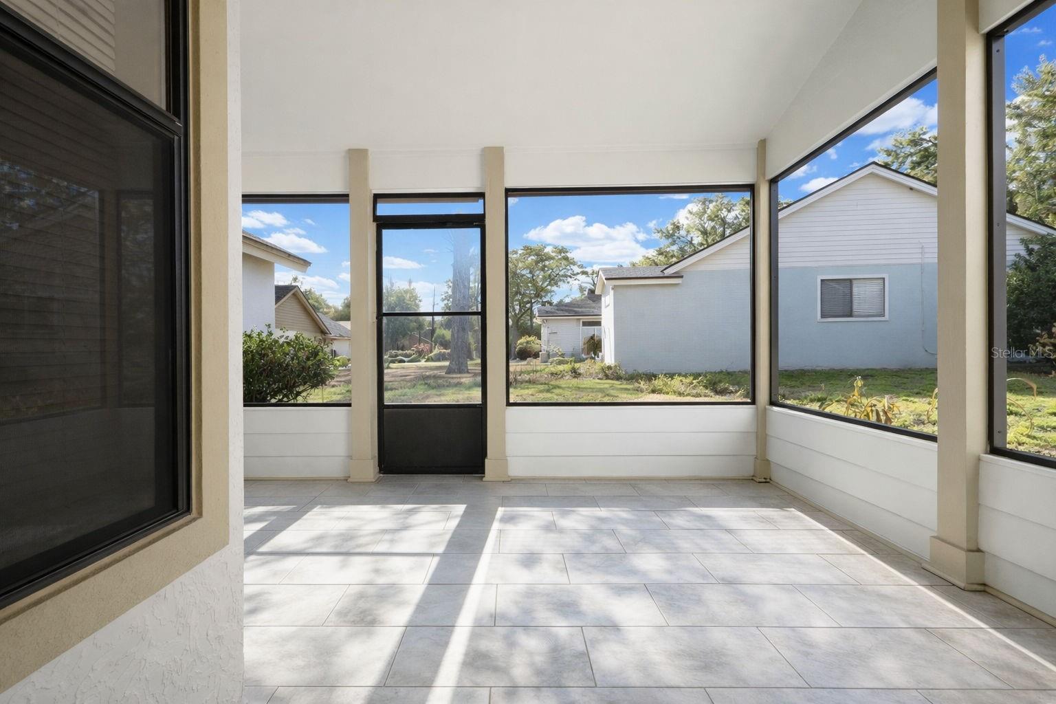 WOODLAND TERRACE AT COUNTRY CREEK - Residential