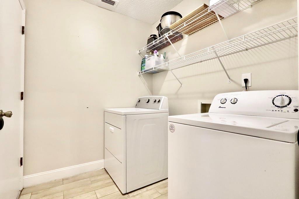 WOODLAND TERRACE AT COUNTRY CREEK - Residential