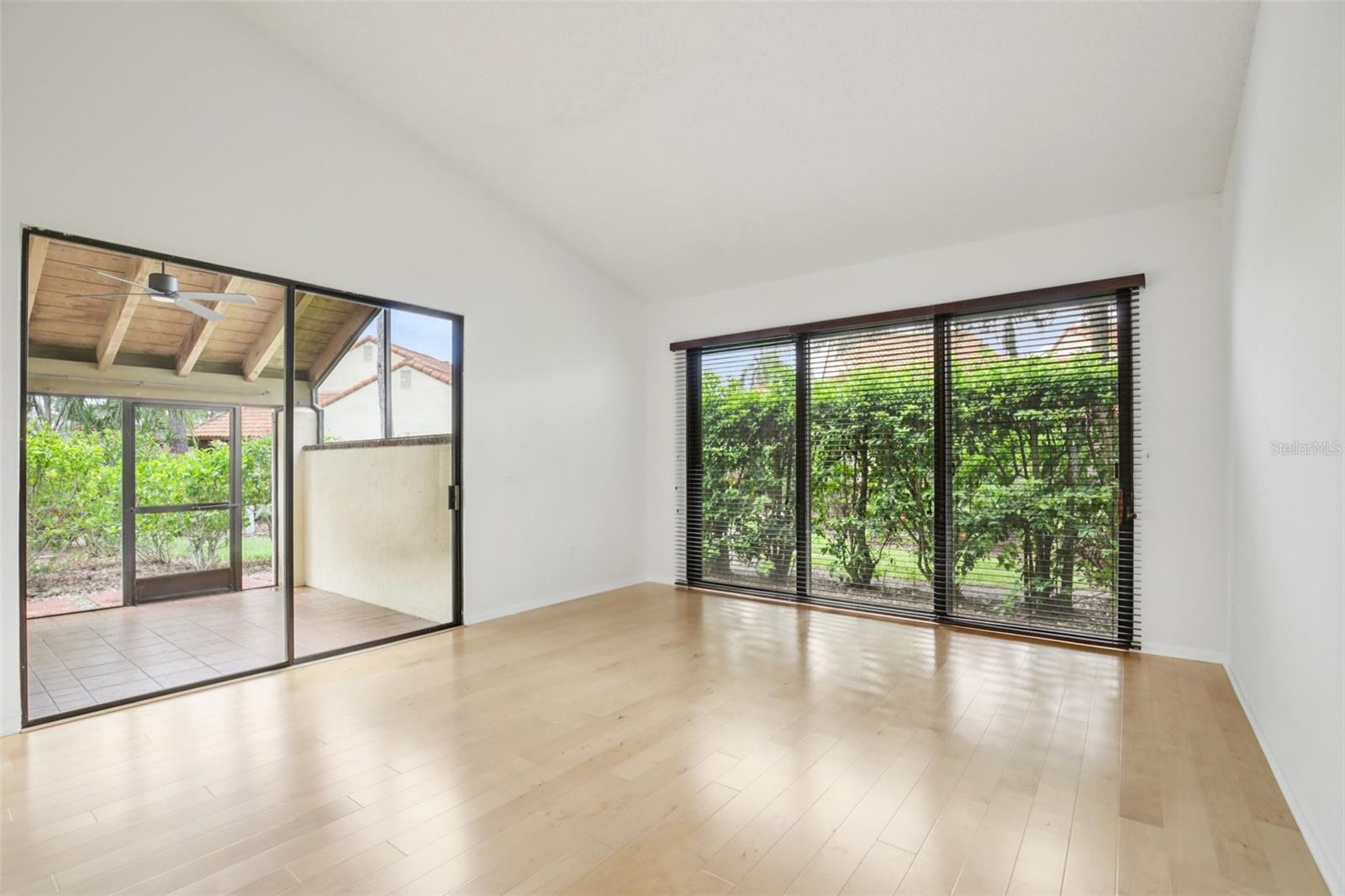 5387 HUNTINGWOOD COURT 4