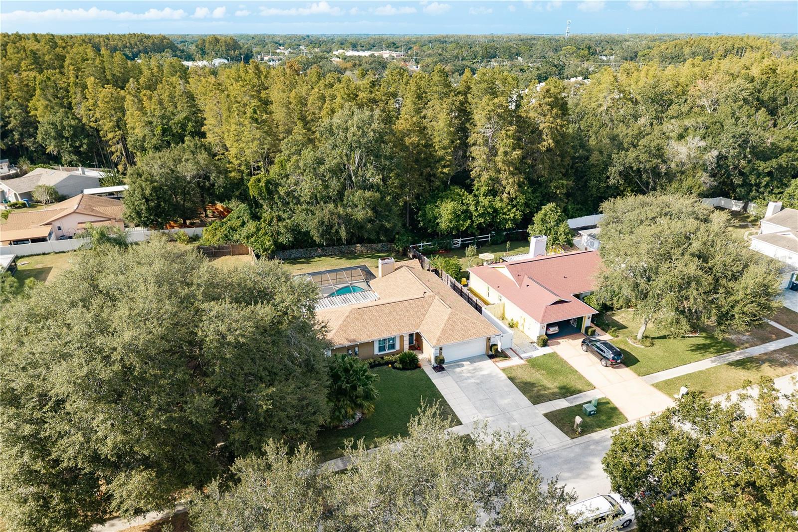 COUNTRY RUN UNIT 1 - Residential