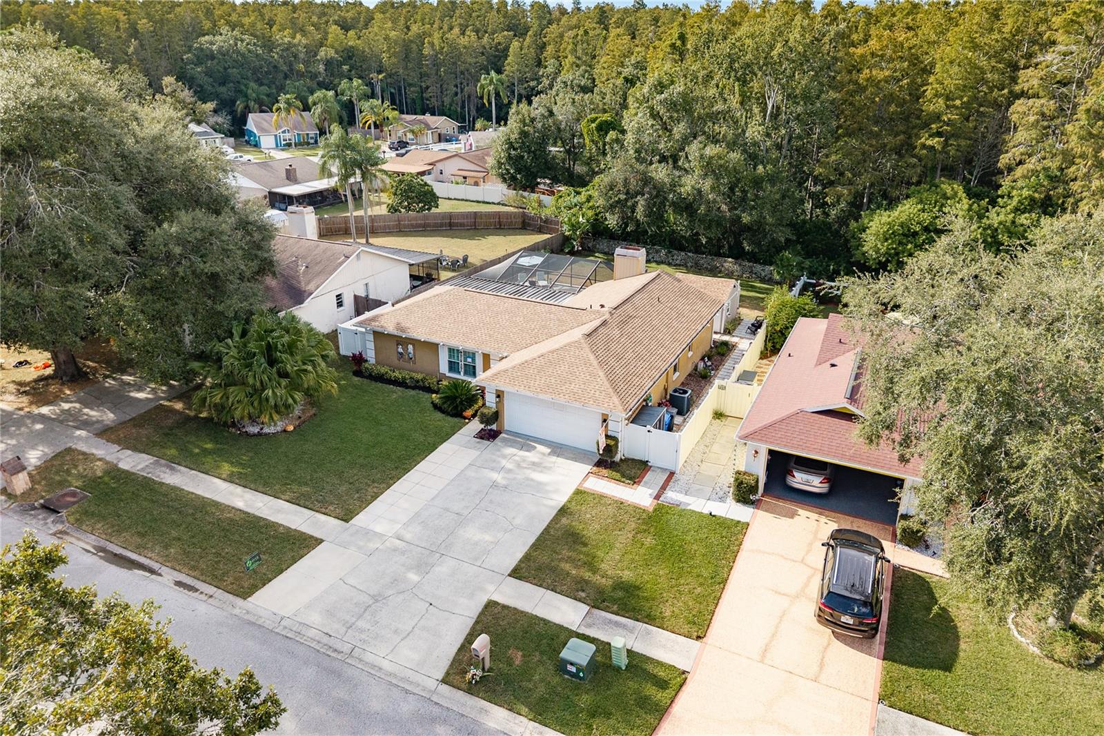 COUNTRY RUN UNIT 1 - Residential