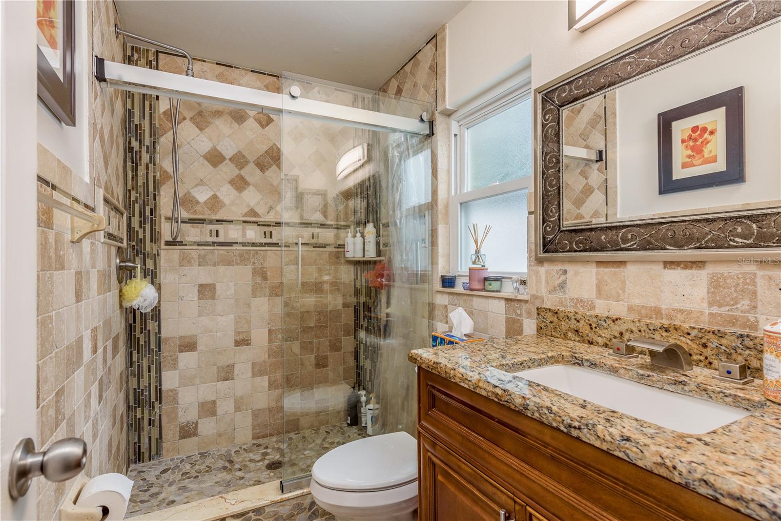 COUNTRY RUN UNIT 1 - Residential