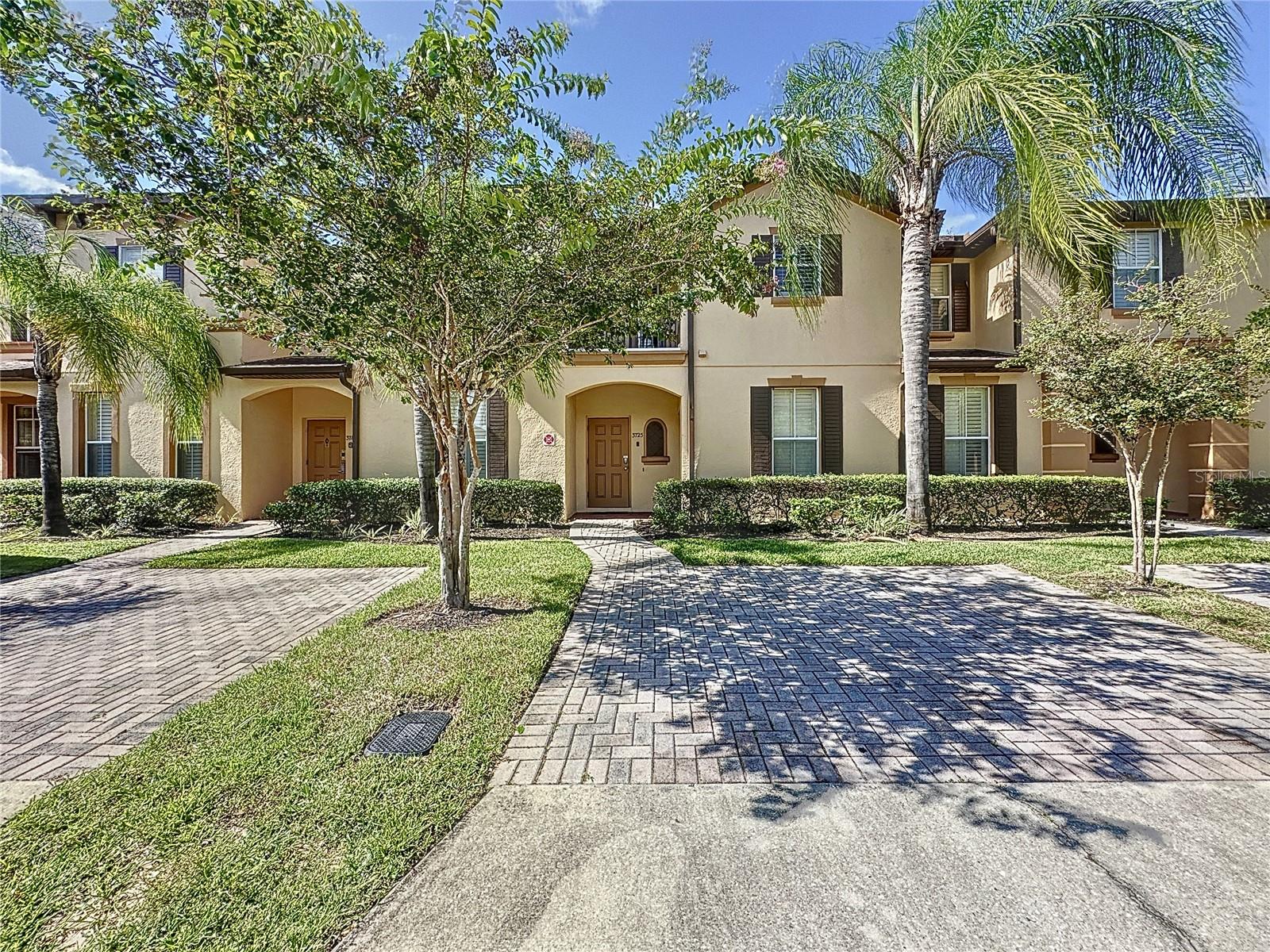 View DAVENPORT, FL 33897 townhome