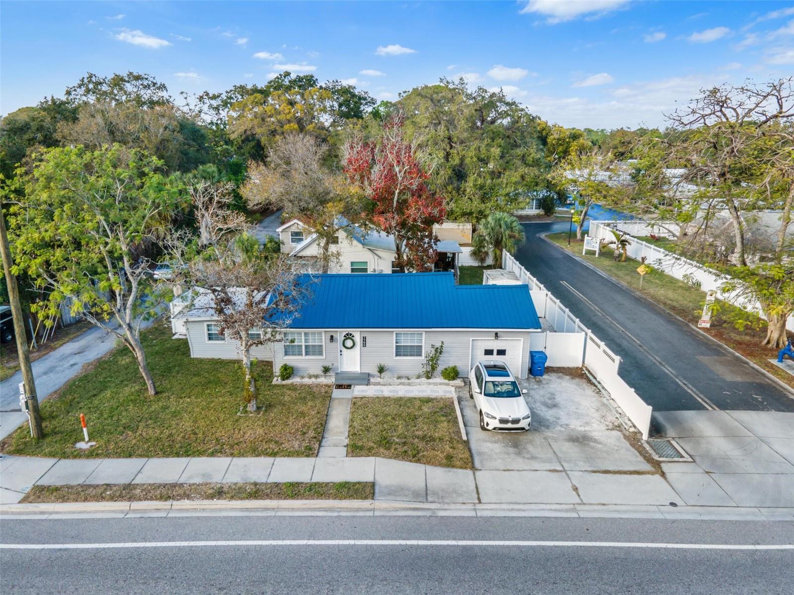 PINELLAS FARMS - Residential