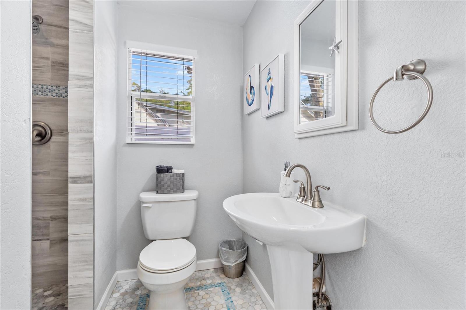 PINELLAS FARMS - Residential